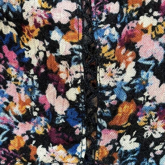 J Jill Long Sleeve Ditsy Floral Blouse Embroidered Detail 3/4 Wide Sleeve Size L - Picture 10 of 13